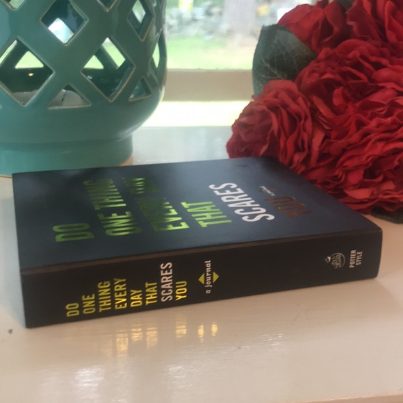 Journal 📓 Do One Thing Every Day That Scares You - Picture 2 of 6